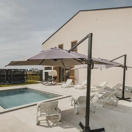게스트하우스 Aparment Complex Stella With Pool *